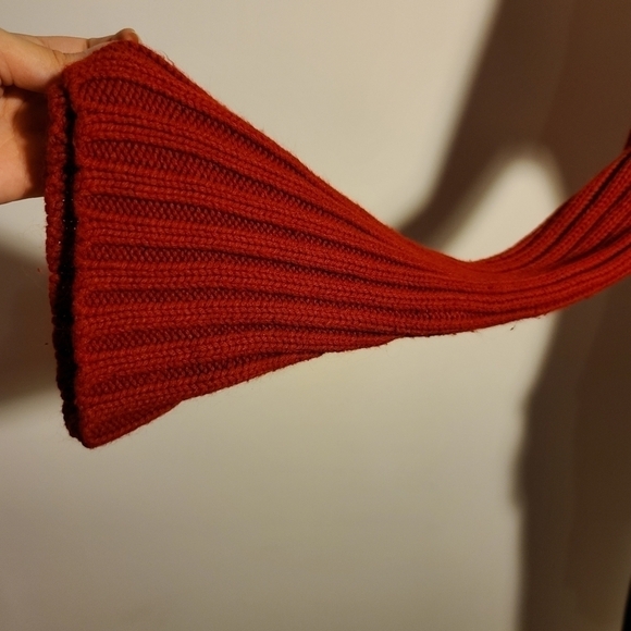 Messino Knitted Red Sweater - Picture 6 of 6
